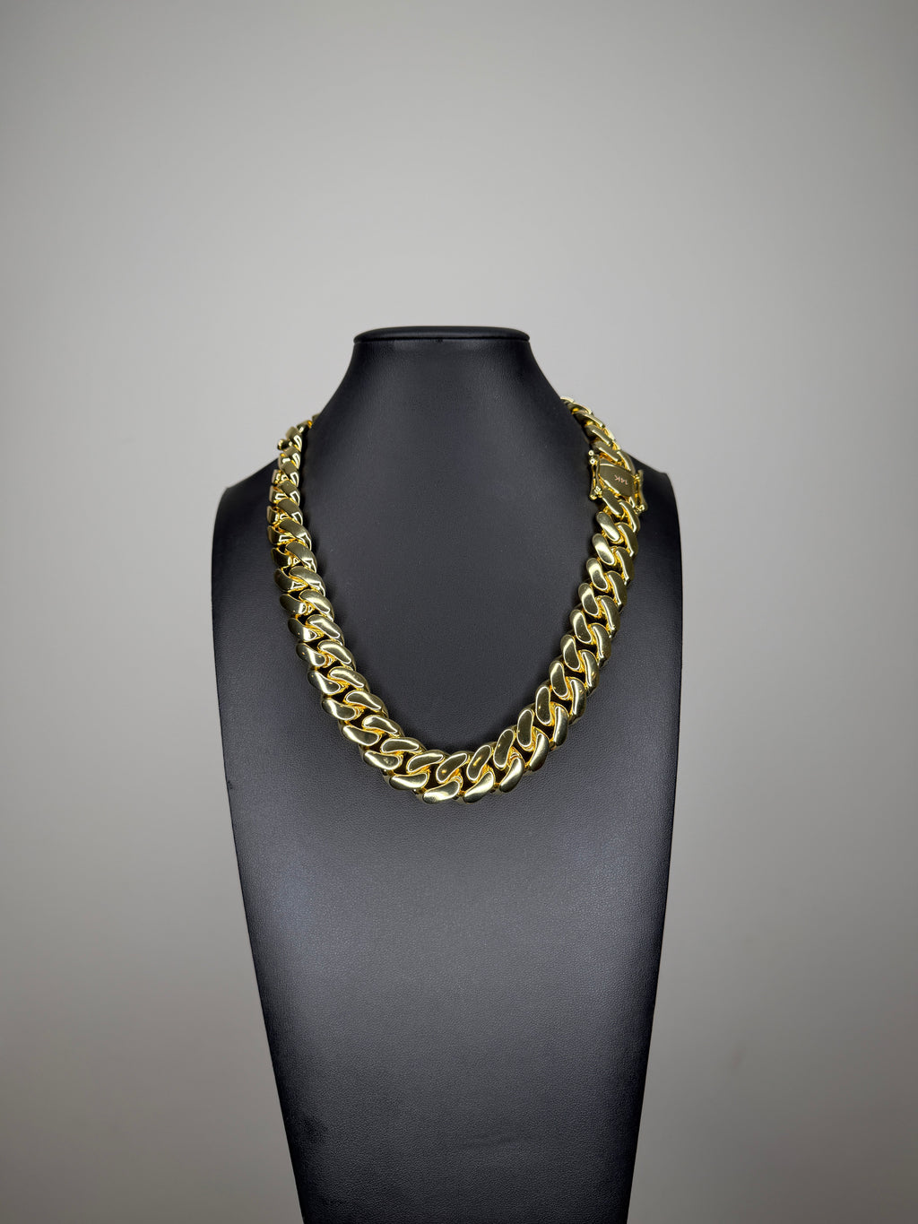 18-22mm Gold Cuban Link Chain and Bracelet Set
