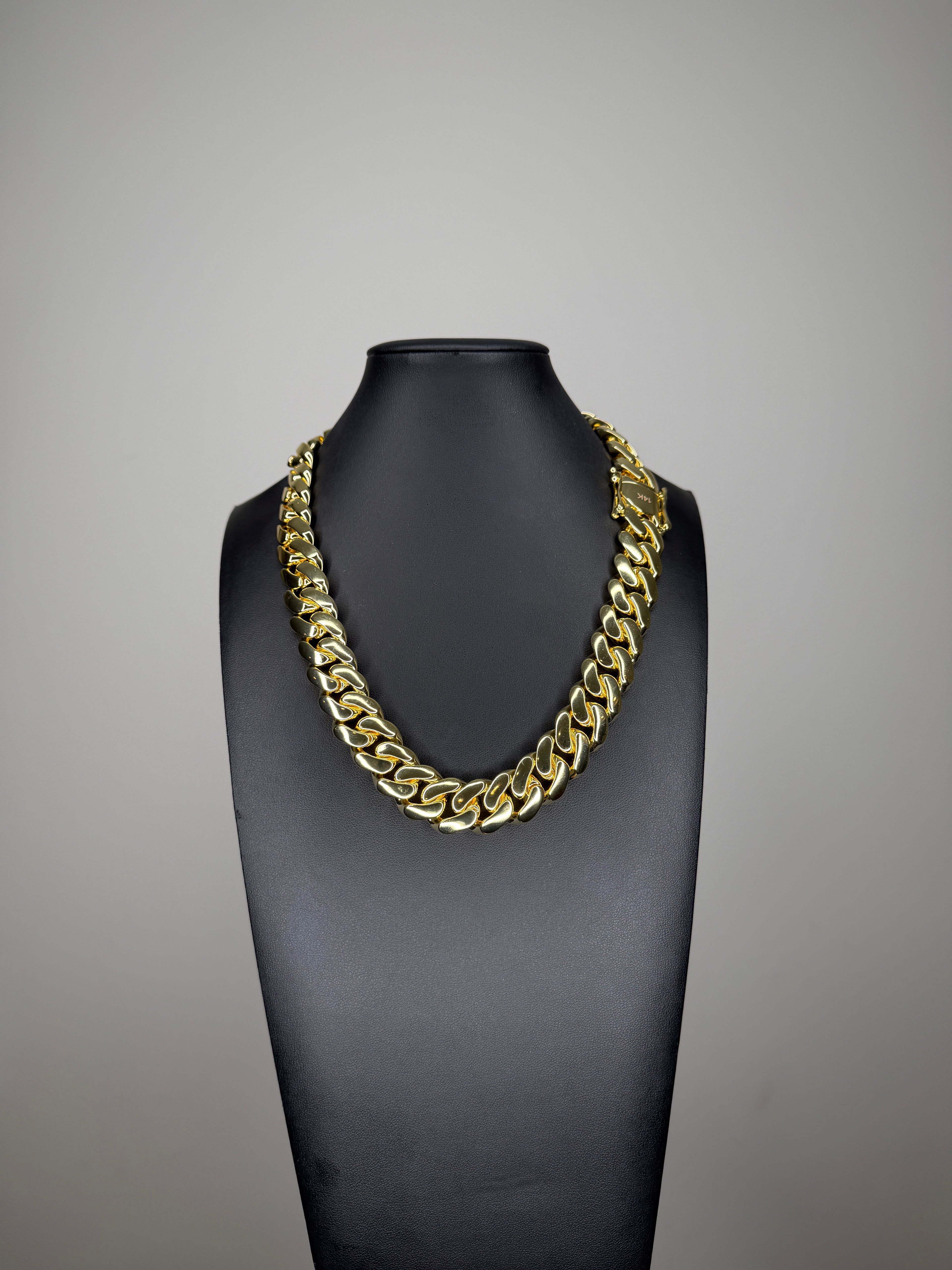 18-22mm Gold Cuban Link Chain and Bracelet Set